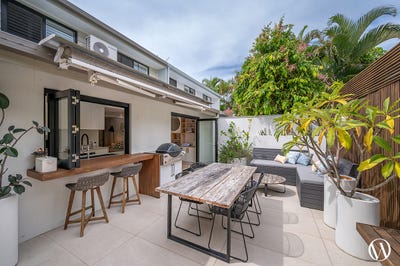 /international/au/2-9-culgoa-street-sunshine-beach-qld-150950424/