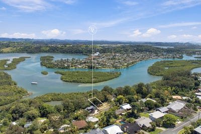 /international/au/22-lakeview-parade-tweed-heads-south-nsw-204675108/