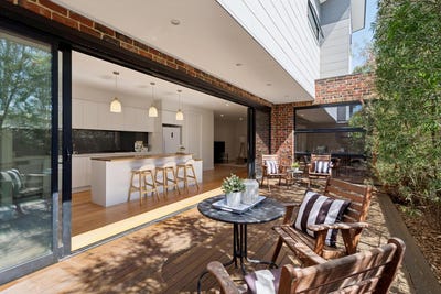 /international/au/43a-gladstone-street-kew-vic-152486848/