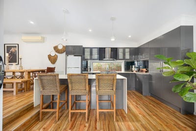 /international/au/17-key-street-toukley-nsw-148558660/?lang=id
