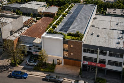 /international/au/whole-building-12-william-street-brookvale-nsw-505141940/