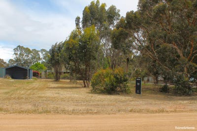 /international/au/145-third-avenue-kendenup-wa-204688460/