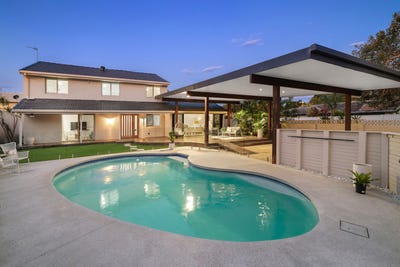 /international/au/18-wanneroo-court-mermaid-waters-qld-151189740/
