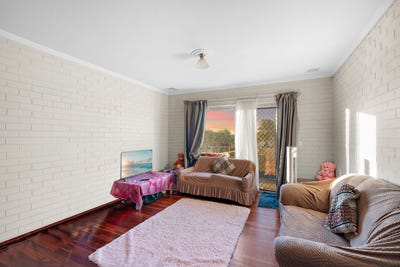 /international/au/24-83-phoenix-road-spearwood-wa-151650884/