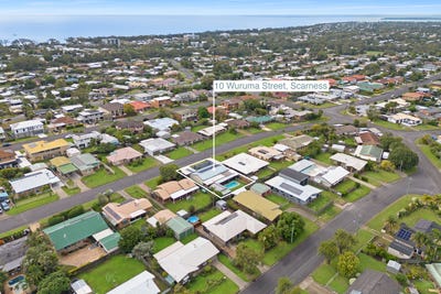 /international/au/10-wuruma-street-scarness-qld-148055356/