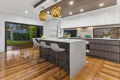 /international/au/27-forrest-street-everton-park-qld-151303320/