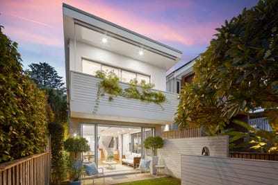 /international/au/5-undercliff-road-freshwater-nsw-150912956/