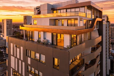 /international/au/1802-15-george-street-burwood-nsw-152399820/