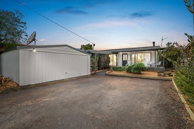 /international/au/15-rosalie-avenue-dromana-vic-151616792/