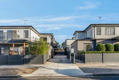 /international/au/5-27-29-marlo-street-hamlyn-heights-vic-151264928/