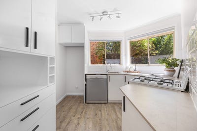 /international/au/6-7-mcclintock-street-lyneham-act-150942452/