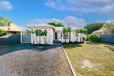 /international/au/8-dyinda-street-carey-park-wa-151230052/