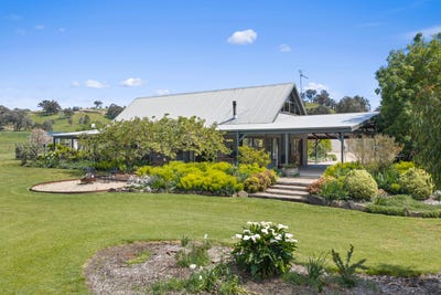 /international/au/14-campagnolos-road-mansfield-vic-152611540/