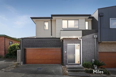/international/au/7-7-ellesmere-parade-rosanna-vic-152655072/