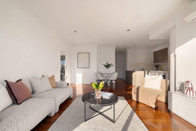 /international/au/7-586-sydney-road-brunswick-vic-151306004/