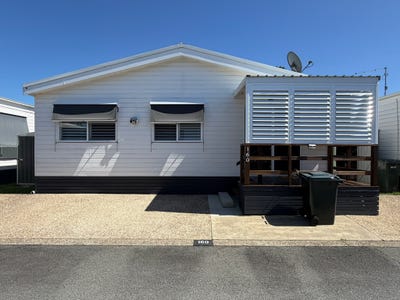 /international/au/160-25-chinderah-bay-drive-chinderah-nsw-150949872/