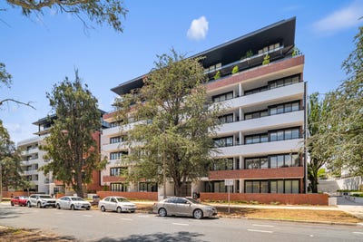 /international/au/113-19-captain-cook-crescent-griffith-act-151326952/