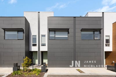 /international/au/45-blueprint-circuit-port-melbourne-vic-152488072/
