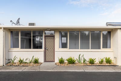 /international/au/8-32-church-road-carrum-vic-151186128/