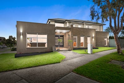 /international/au/2-corymbia-grove-south-morang-vic-150996116/