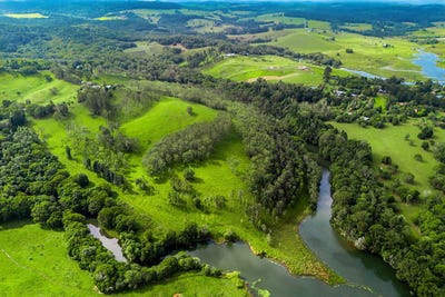 /international/au/78-fletcher-road-yungaburra-qld-700413724/