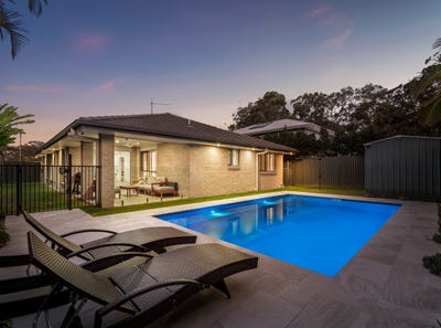 /international/au/4-shorebird-way-sandy-beach-nsw-151410724/