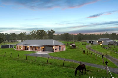 /international/au/571a-the-bucketts-way-limeburners-creek-nsw-150679752/