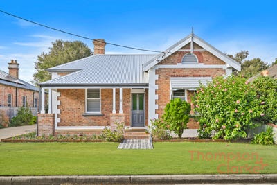 /international/au/5-queen-street-lorn-nsw-151229560/