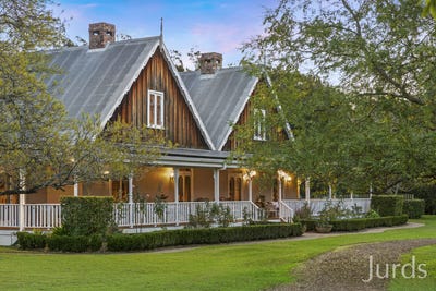 /international/au/112-halls-road-pokolbin-nsw-700412740/