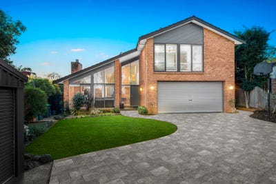 /international/au/8-markhill-place-knoxfield-vic-148477448/