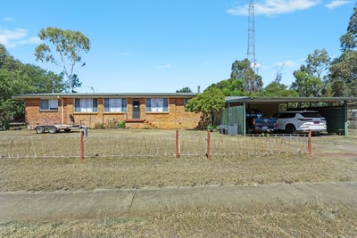 /international/au/45-lorrimer-street-oakey-qld-150935928/