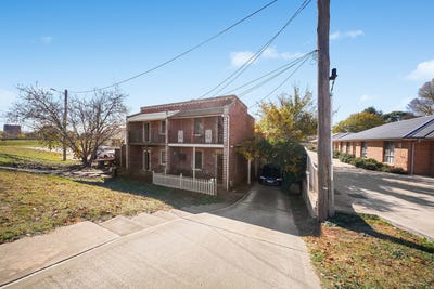 /international/au/15-russell-street-gormans-hill-nsw-151364720/