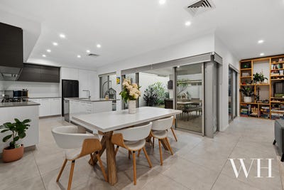 /international/au/21-jemerson-street-willagee-wa-152672368/