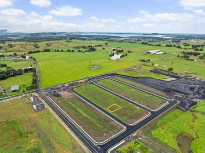 /international/au/75-dandelion-crescent-calderwood-nsw-204549656/