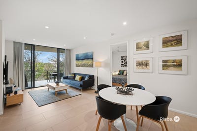 /international/au/306-131-sir-fred-schonell-drive-st-lucia-qld-152642484/