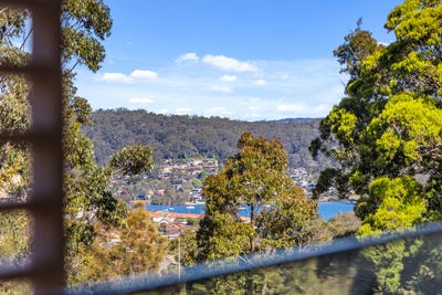 /international/au/b309-89-john-whiteway-drive-gosford-nsw-150015960/