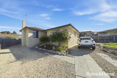 /international/au/13-landers-court-rokeby-tas-152567268/