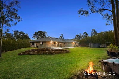 /international/au/5-st-davids-close-gowrie-nsw-151219764/