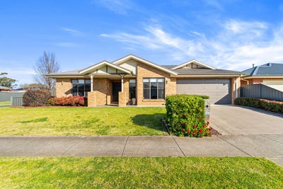 /international/au/29-parkinson-street-maffra-vic-148448740/