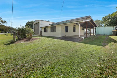 /international/au/36-prince-charles-avenue-seaforth-qld-148585500/