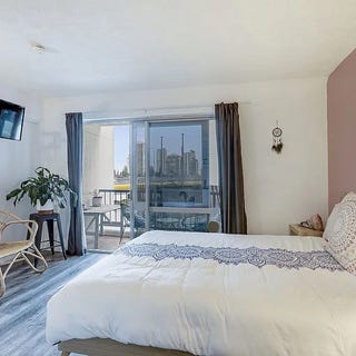 /international/au/212-2-barney-street-southport-qld-151379204/