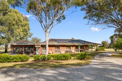 /international/au/263-meldorn-lane-tamworth-nsw-700426984/
