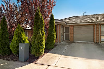 /international/au/52-refshauge-crescent-macgregor-act-151035684/