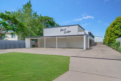 /international/au/10-10-snelham-street-rosslea-qld-151642608/