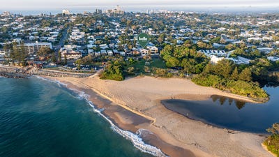 /international/au/18-bryce-street-moffat-beach-qld-150978340/