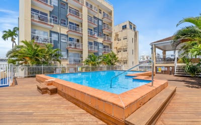 /international/au/207-71-75-lake-street-cairns-city-qld-152506348/