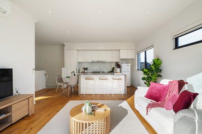/international/au/1-132-parker-street-templestowe-vic-147980344/
