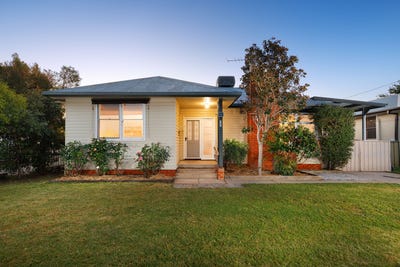 /international/au/897-currawong-street-north-albury-nsw-152685836/