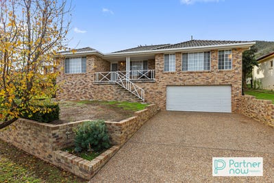 /international/au/18-valley-drive-tamworth-nsw-151485564/