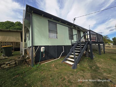 /international/au/21-pepperina-lane-mount-morgan-qld-151548432/